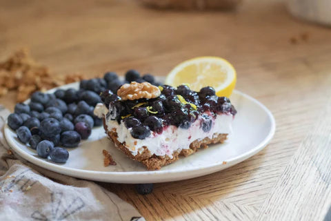 Blueberry Cobbler Cheesecake