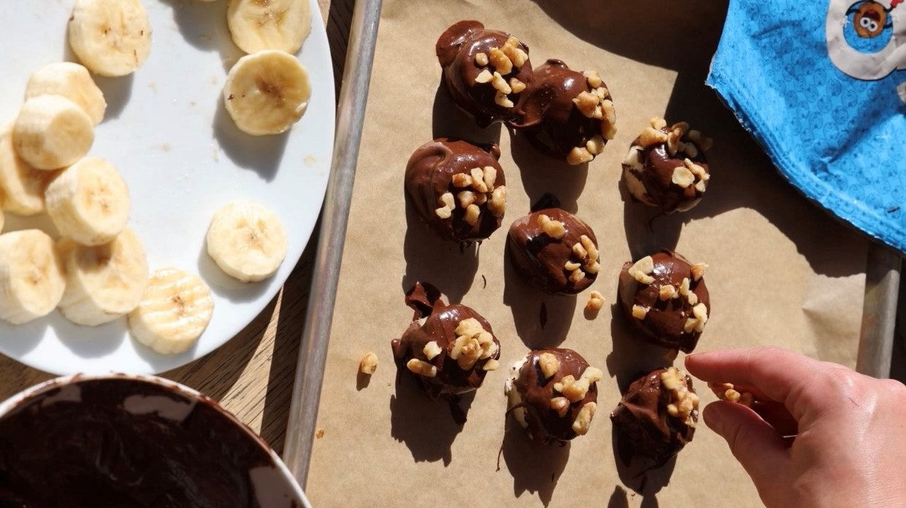 Dark Chocolate & Walnut Banana Bites